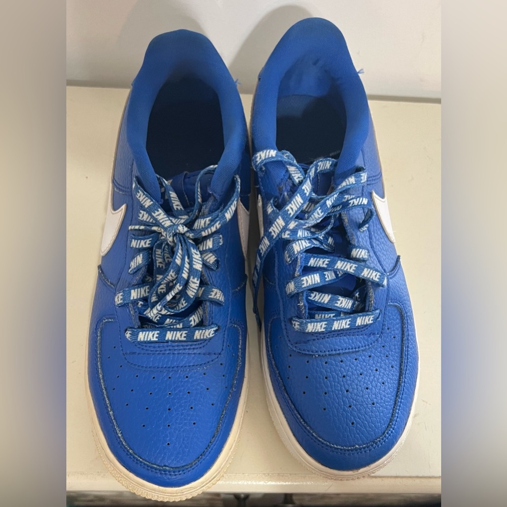Airforce 1‎ - Picture 3 of 5